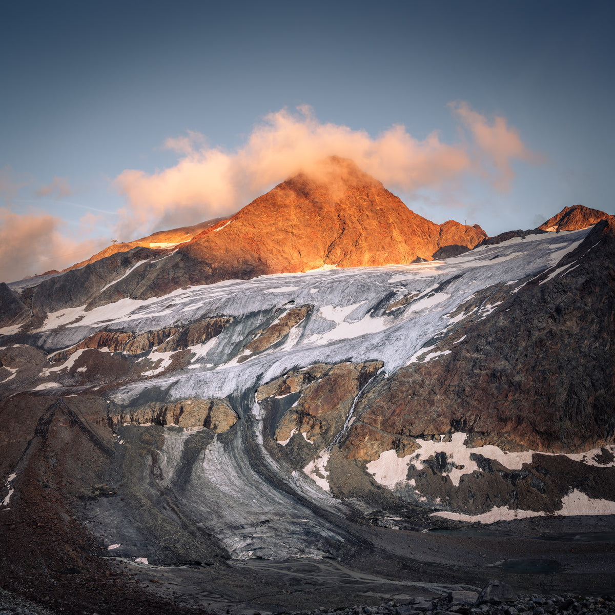 Alpenglühen über dem Karlesferner