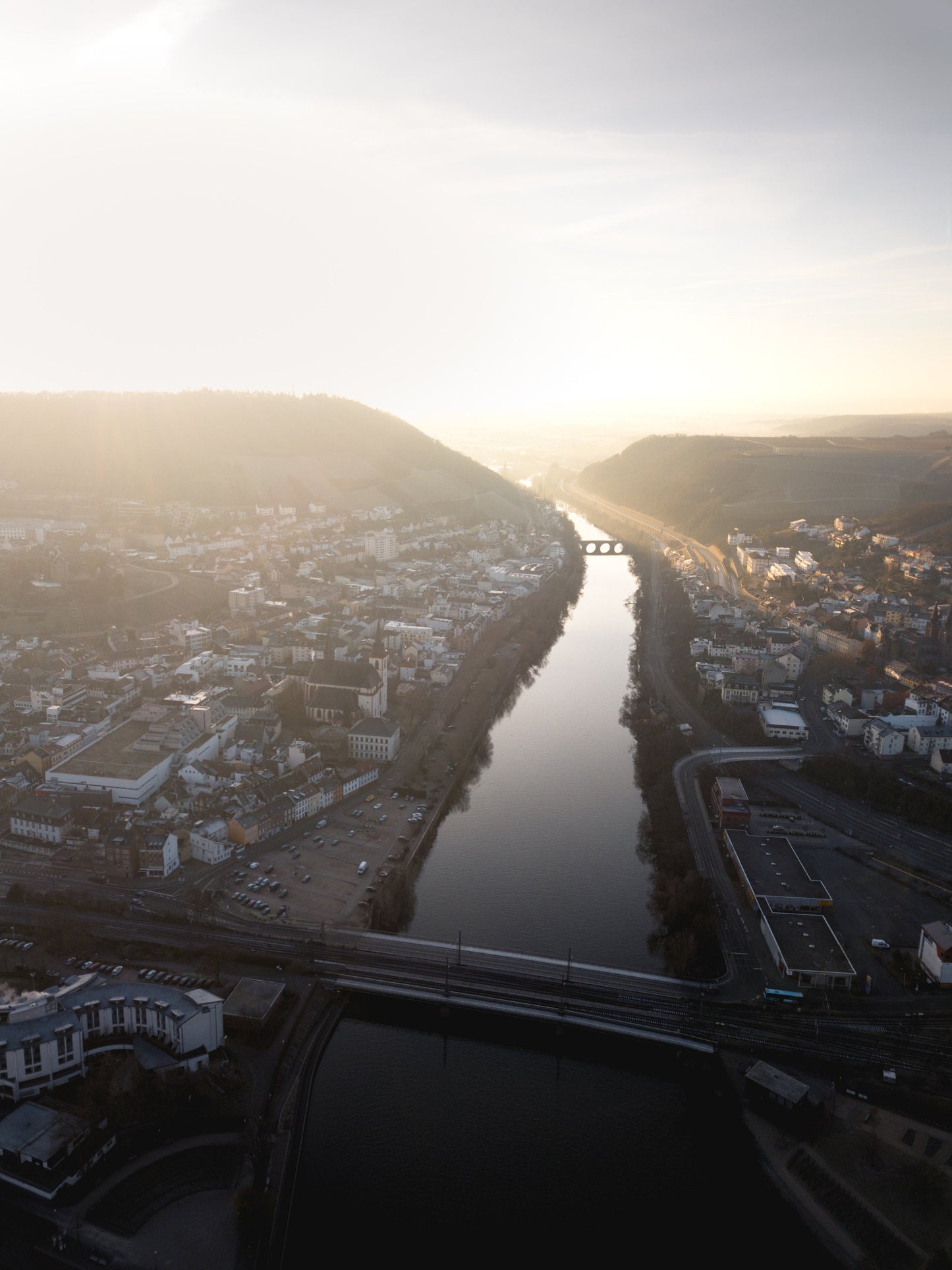 Bingen am Rhein bei Sonnenaufgang
