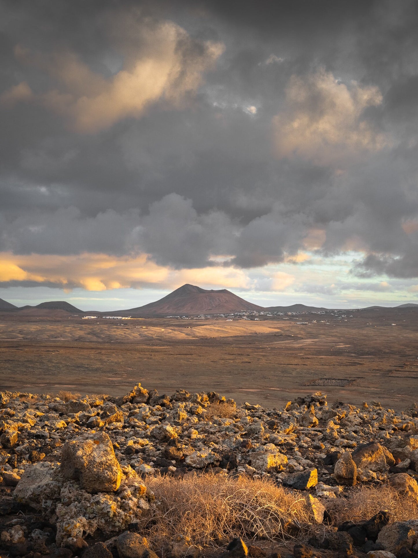 Fotografie Print – Sonnenuntergang Montaña de Escanfraga auf Fuerteventura