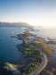 Fotografie-Print – Atlantikstraße in Norwegen bei Sonnenuntergang