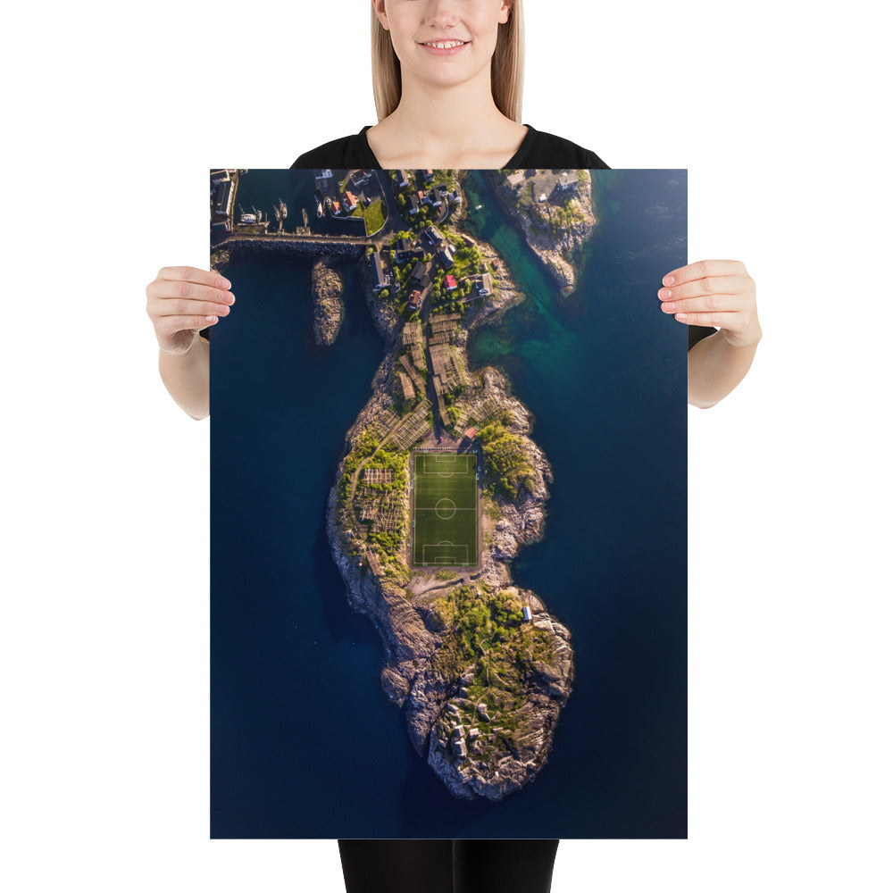 Fotografie-Print - Fußball Stadion Henningsvær Lofoten Norwegen Insel